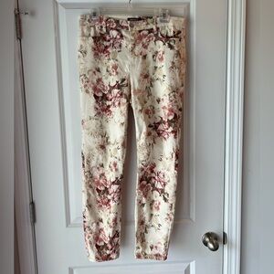 Floral Print jeans by Buffalo David Bitton. Size 10
